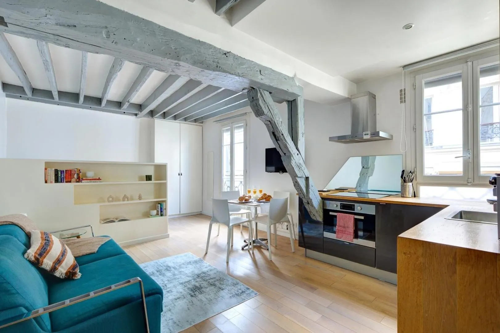 Bnbnook - Charming Studio By Notre-Dame & Pompidou Παρίσι 0*,  Γαλλία